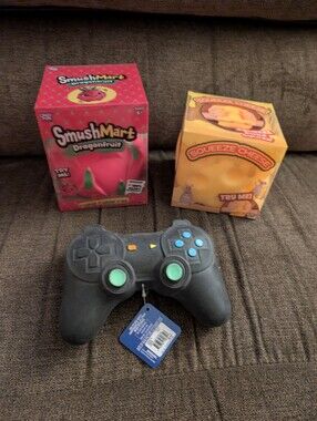 Squishy Remote Control, SmushMart Dragon Fruit And Jumbo Cheese